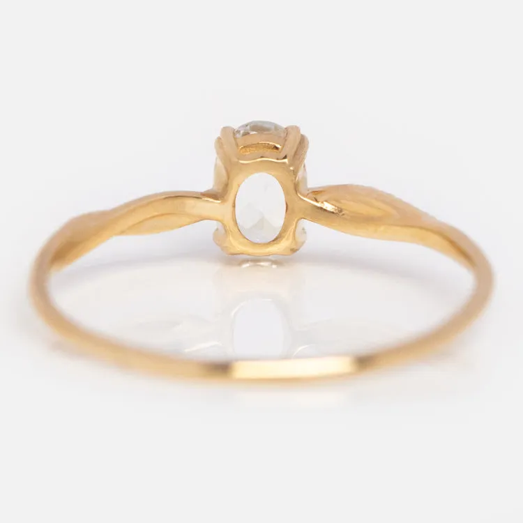 14k Delicate Twist Ring