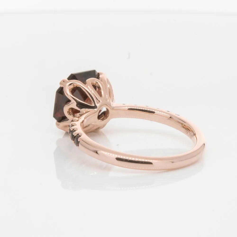 18ct Rose Gold Garnet Octavus Ring