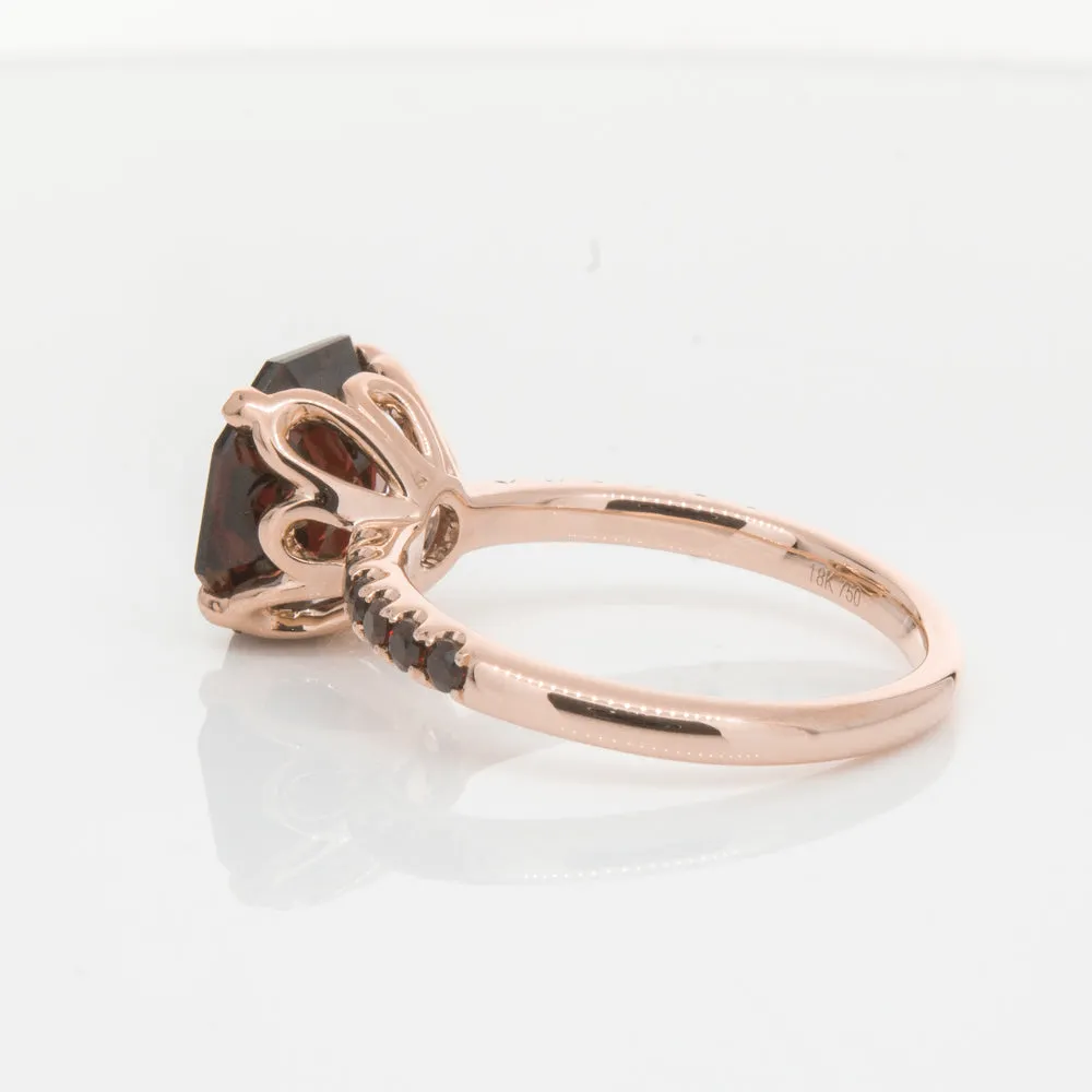 18ct Rose Gold Garnet Octavus Ring