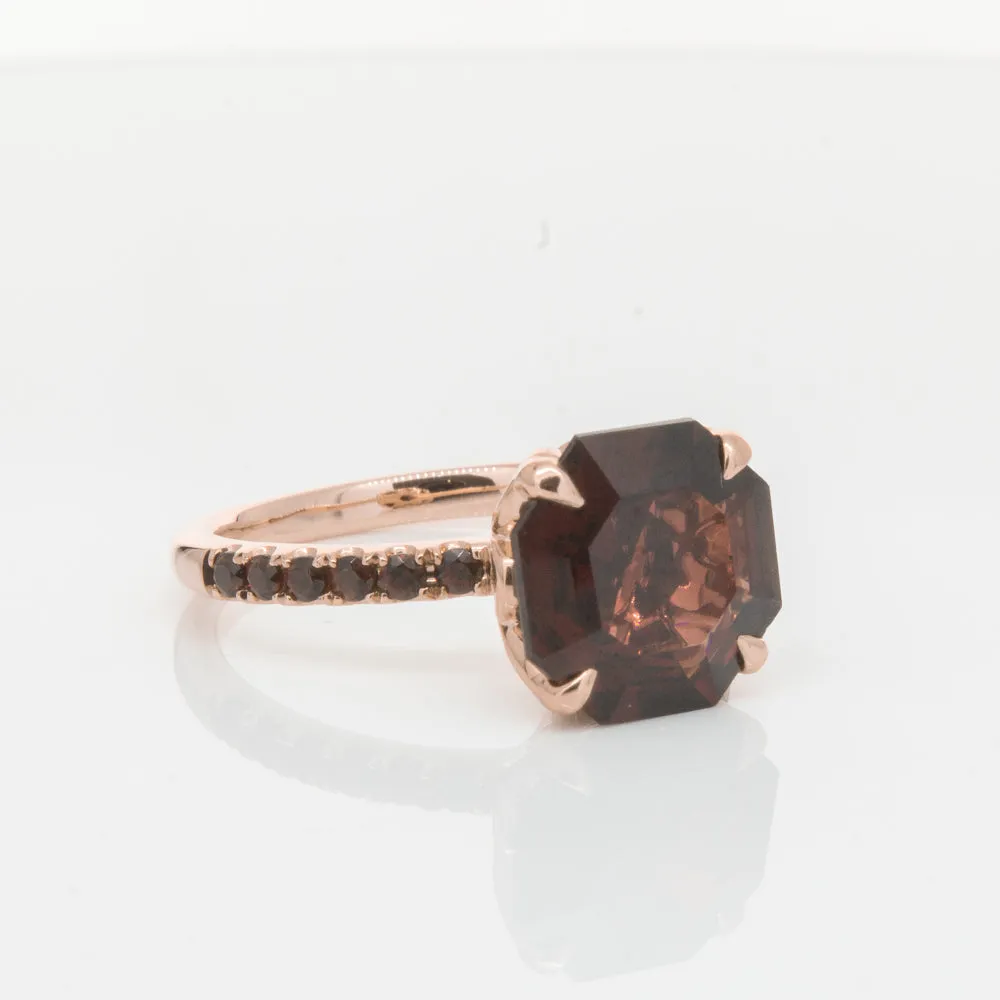 18ct Rose Gold Garnet Octavus Ring