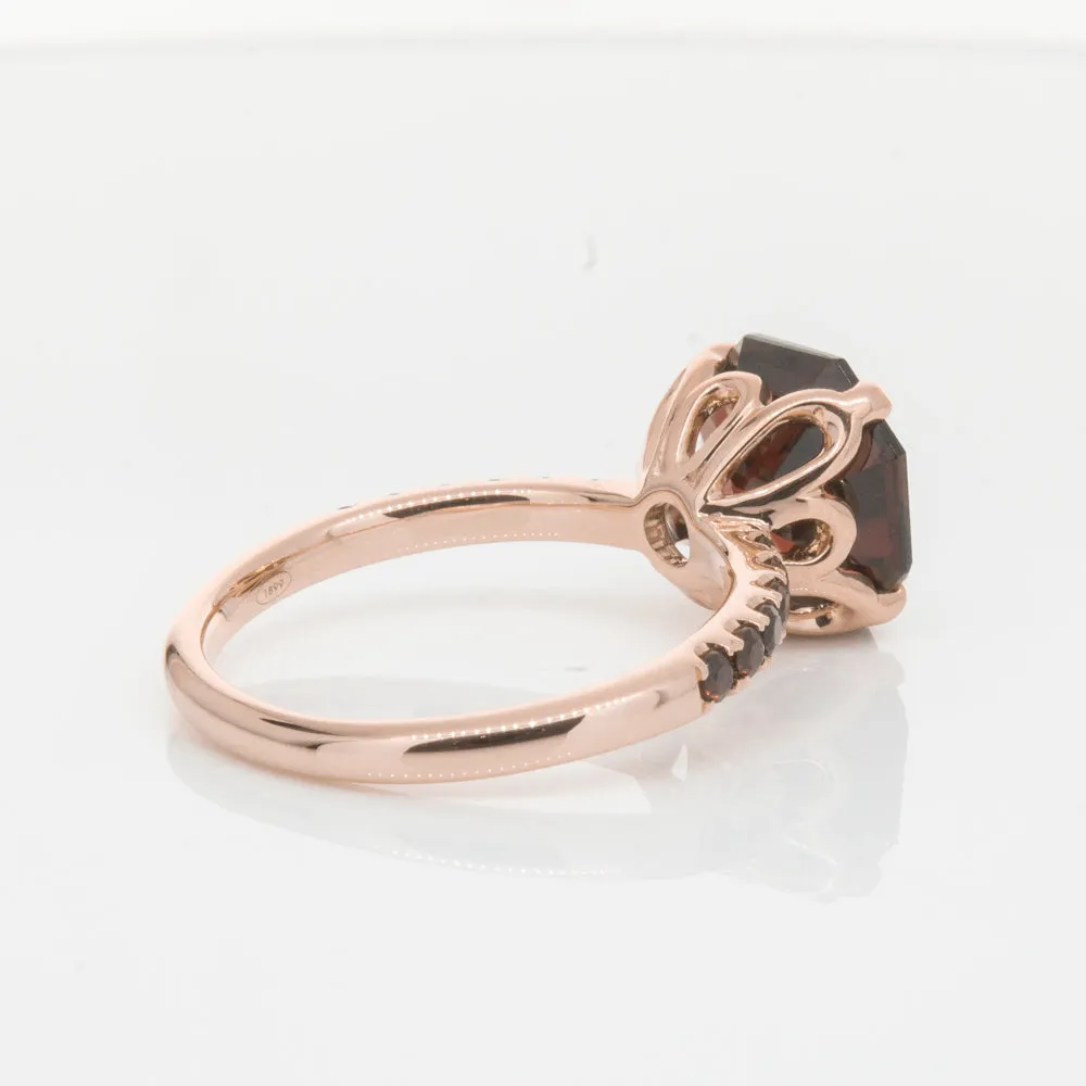 18ct Rose Gold Garnet Octavus Ring