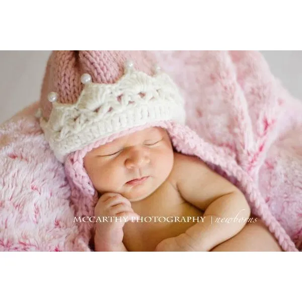 Daisy Baby Abigail Hat in Cream or Pink