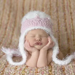 Daisy Baby Abigail Hat in Cream or Pink