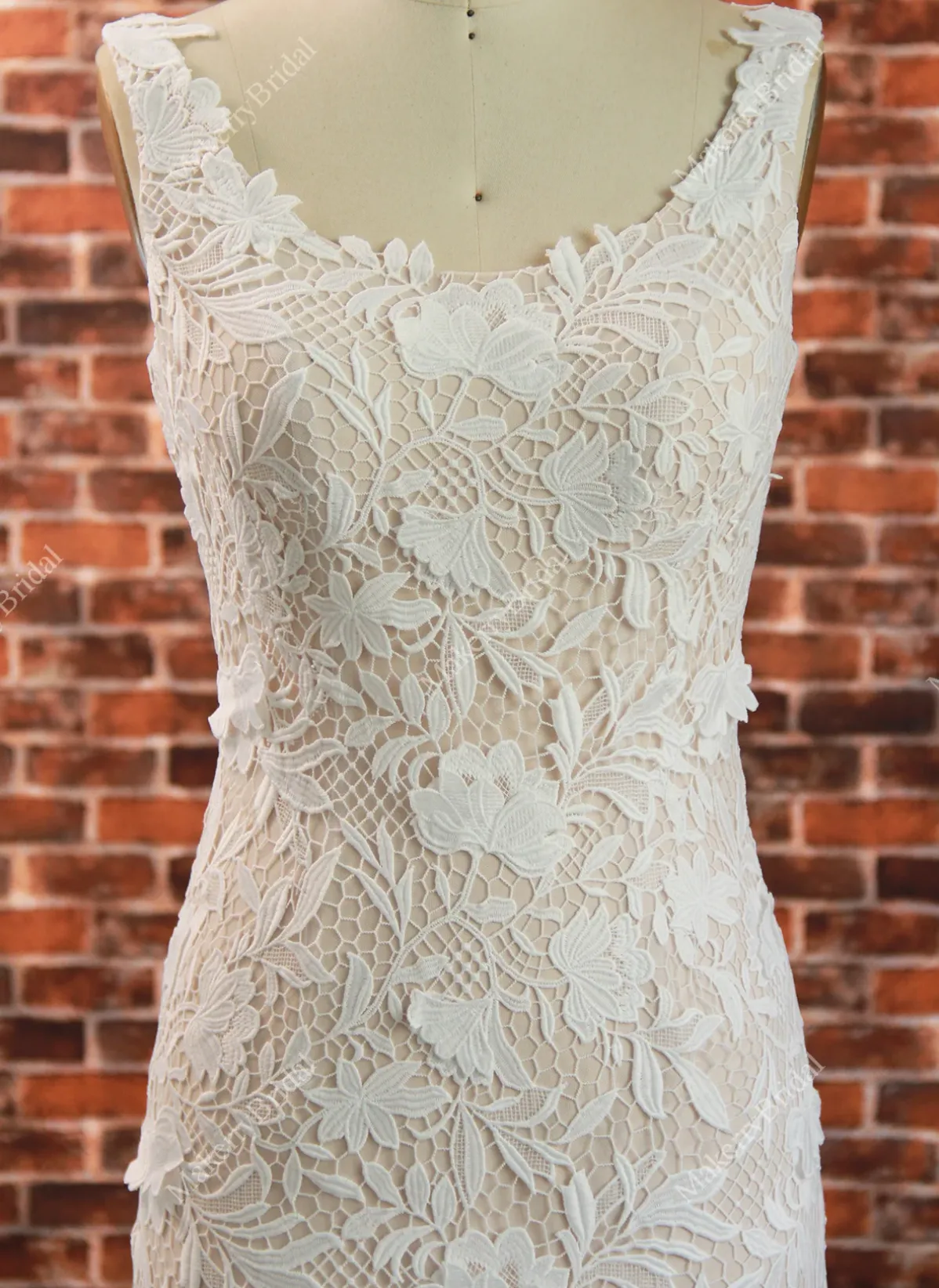 Elegant Three-Dimensional Floral Lace Wedding Dress With Bateau Neckline