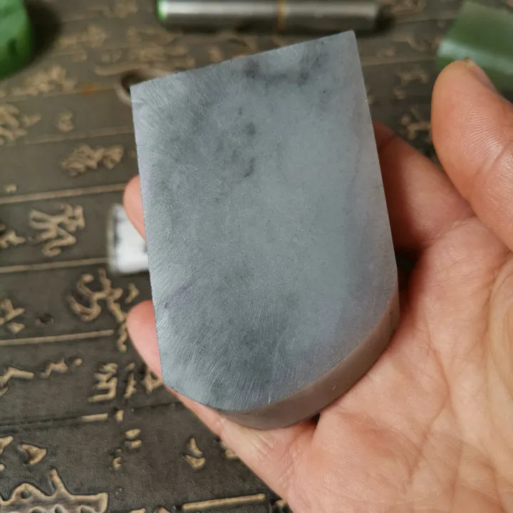 Natural Hetian Jade Rough Nephrite Raw (109g, 6X4.7X1.2cm)