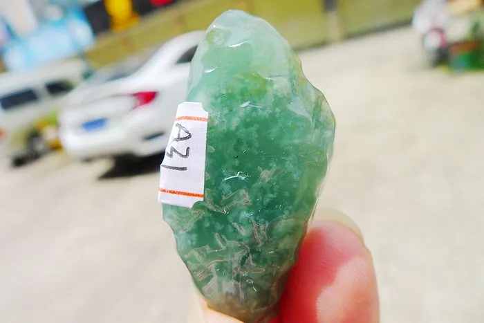 Natural Jade Rough Jadeite Raw (13.5g,4.1X1.9X1.1cm)