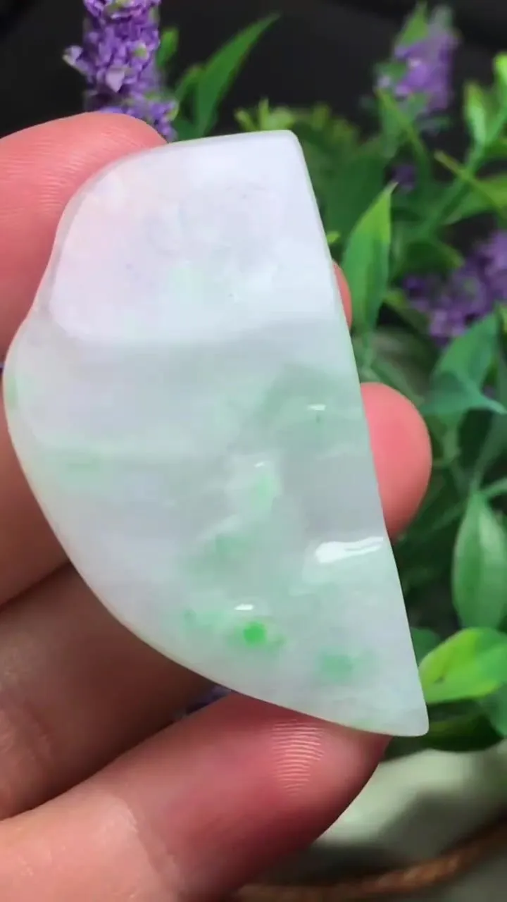 Natural Jade Rough Jadeite Raw (13g,5.1X2.9X0.6cm)-A1193