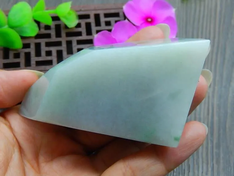 Natural Jade Rough Jadeite Raw (193g, 61X40X32mm)