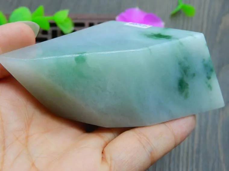 Natural Jade Rough Jadeite Raw (193g, 61X40X32mm)