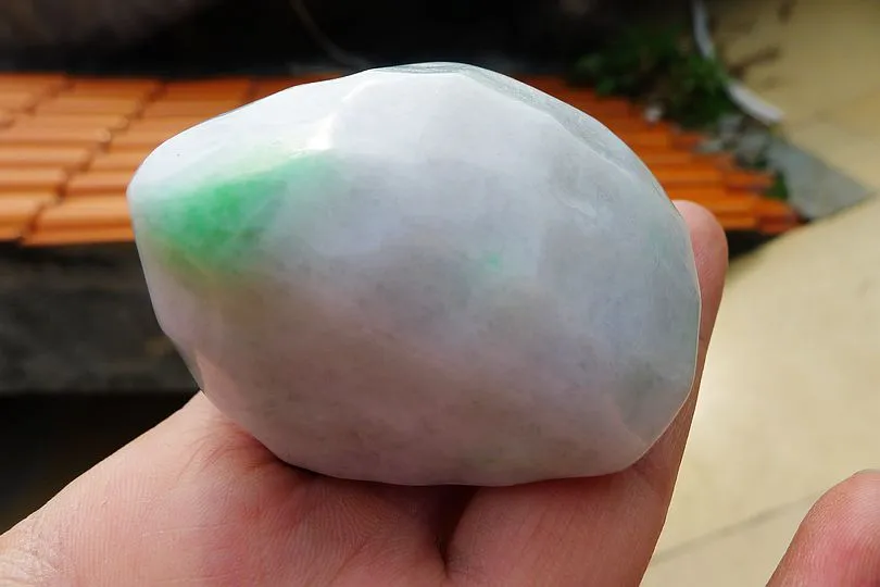 Natural Jade Rough Jadeite Raw (217g,6.3X5.5X3.5cm)