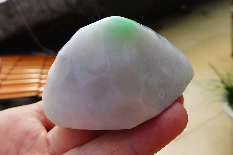 Natural Jade Rough Jadeite Raw (217g,6.3X5.5X3.5cm)