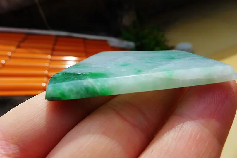 Natural Jade Rough Jadeite Raw (29g,5.2X5.2X0.45cm)