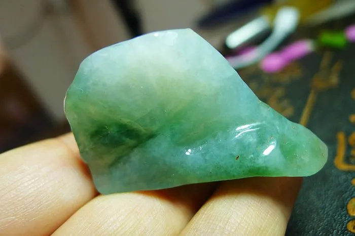 Natural Jade Rough Jadeite Raw (39g,4.2X2.8X2.6cm)