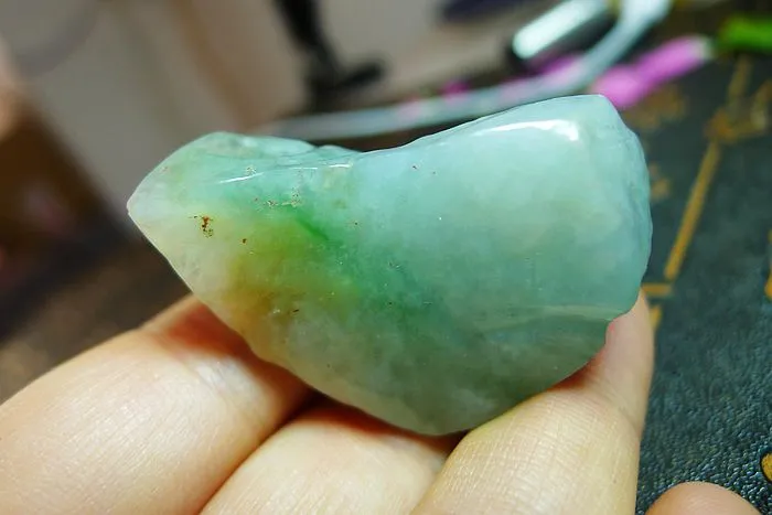 Natural Jade Rough Jadeite Raw (39g,4.2X2.8X2.6cm)