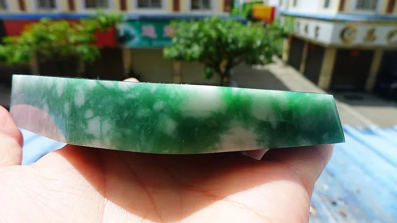 Natural Jade Rough Jadeite Raw (420g,15X7.5X2cm)