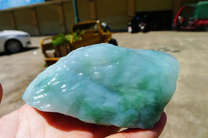 Natural Jade Rough Jadeite Raw (437g,9.8X8X4.6cm)