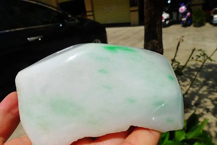 Natural Jade Rough Jadeite Raw (507g,10.5X7.5X3.7cm)