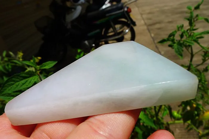 Natural Jade Rough Jadeite Raw (56g,6.8X4.2X0.85cm)