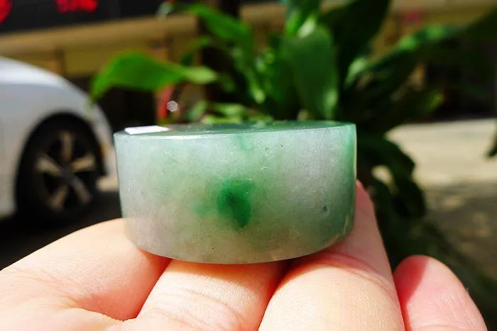 Natural Jade Rough Jadeite Raw (68g,4X1.5cm)