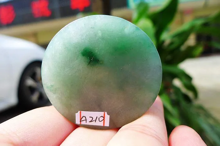 Natural Jade Rough Jadeite Raw (68g,4X1.5cm)