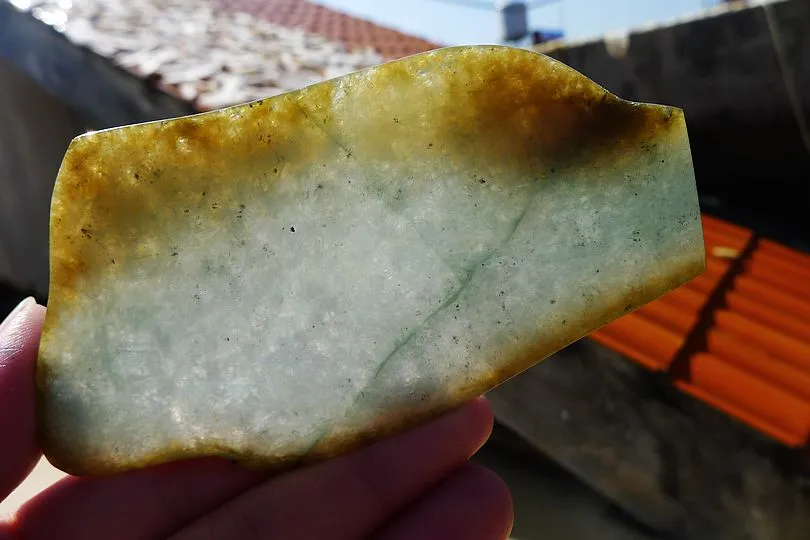 Natural Jade Rough Jadeite Raw (83g,10.2X5.3X0.6cm)