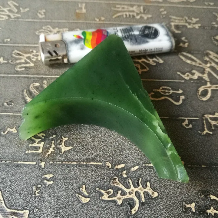 Natural Kunlun Jade Rough Nephrite Raw (103g, 6.7X2.2X4.5cm)