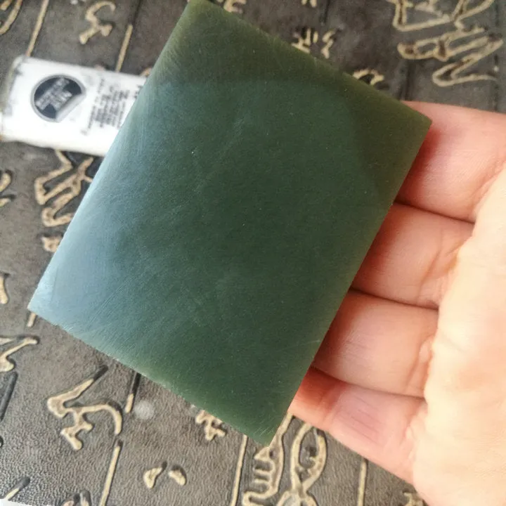 Natural Kunlun Jade Rough Nephrite Raw (62g, 6X4.7X0.7cm)