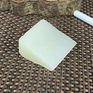 Natural Kunlun Jade Rough Nephrite Raw (80g,4.4X4.2X2.2cm)