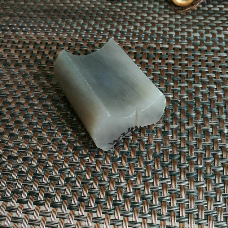 Natural Kunlun Jade Rough Nephrite Raw (g,4.8X4X3cm)