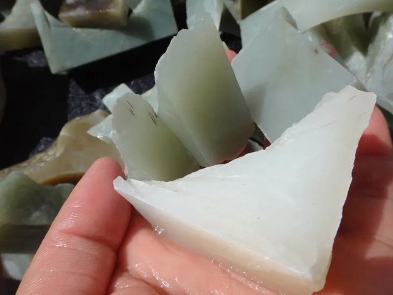 Natural Kunlun Jade Rough Nephrite Remains Around 10kg