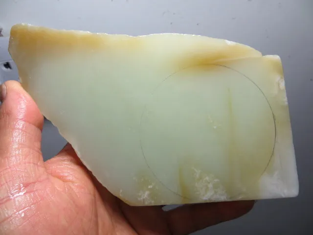 Natural Siberia Russia Nephrite Jade Rough Raw (605g, 116X76X22mm)