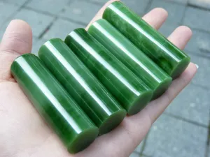 Natural Siberian Jade Russia nephrite Jade Rough Five Pieces High-end Collection(55g, 6.5X1.9X1.9cm)