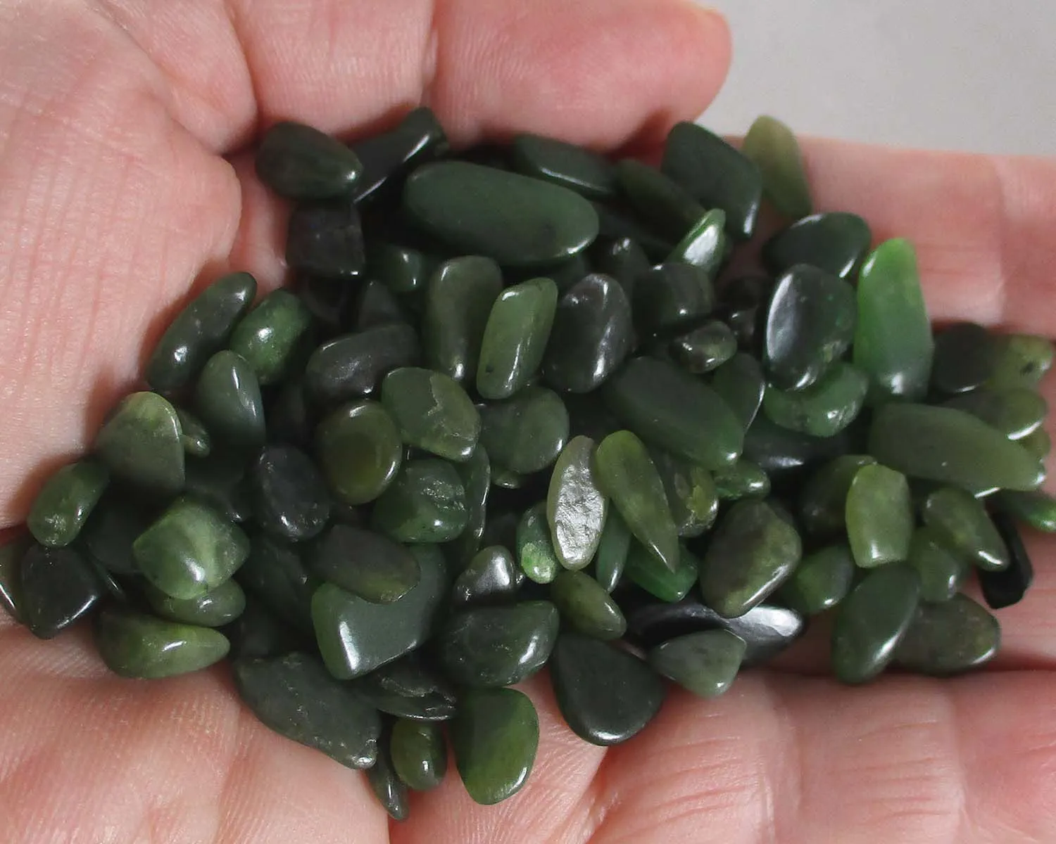 Nephrite Jade Large Chips (Undrilled) 100 grams (H021**)