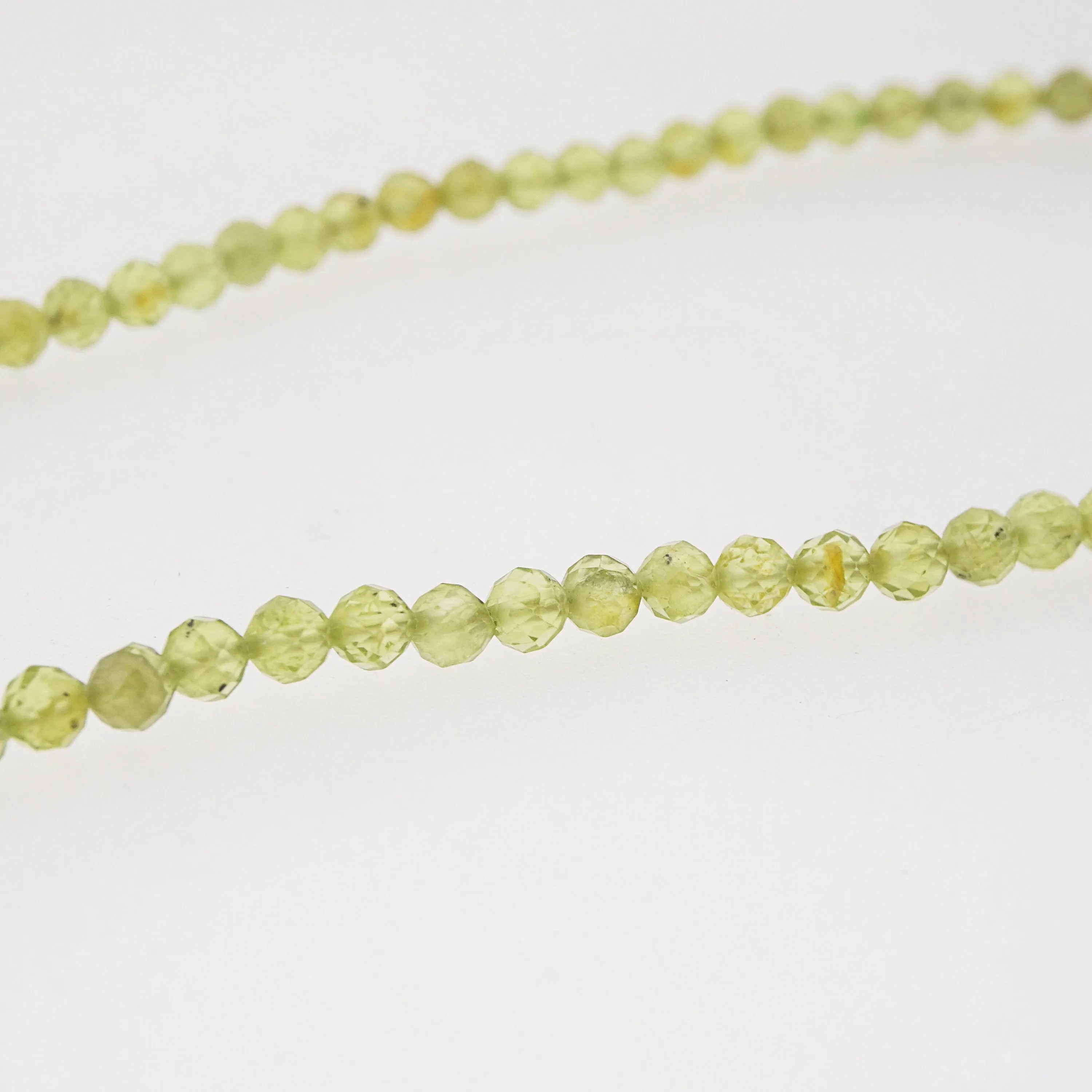 Peridot Faceted 4mm