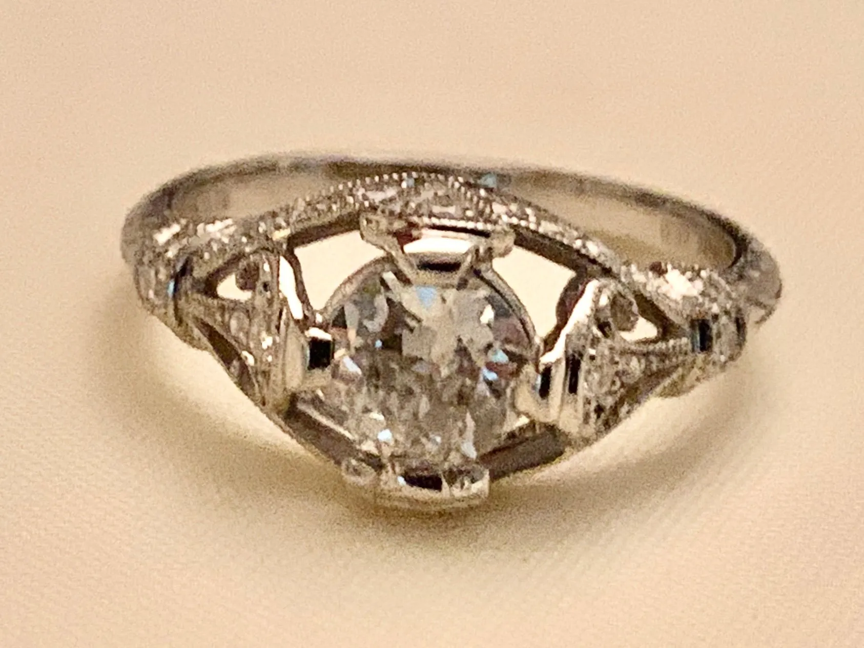 PLATINUM ESTATE DIAMOND RING