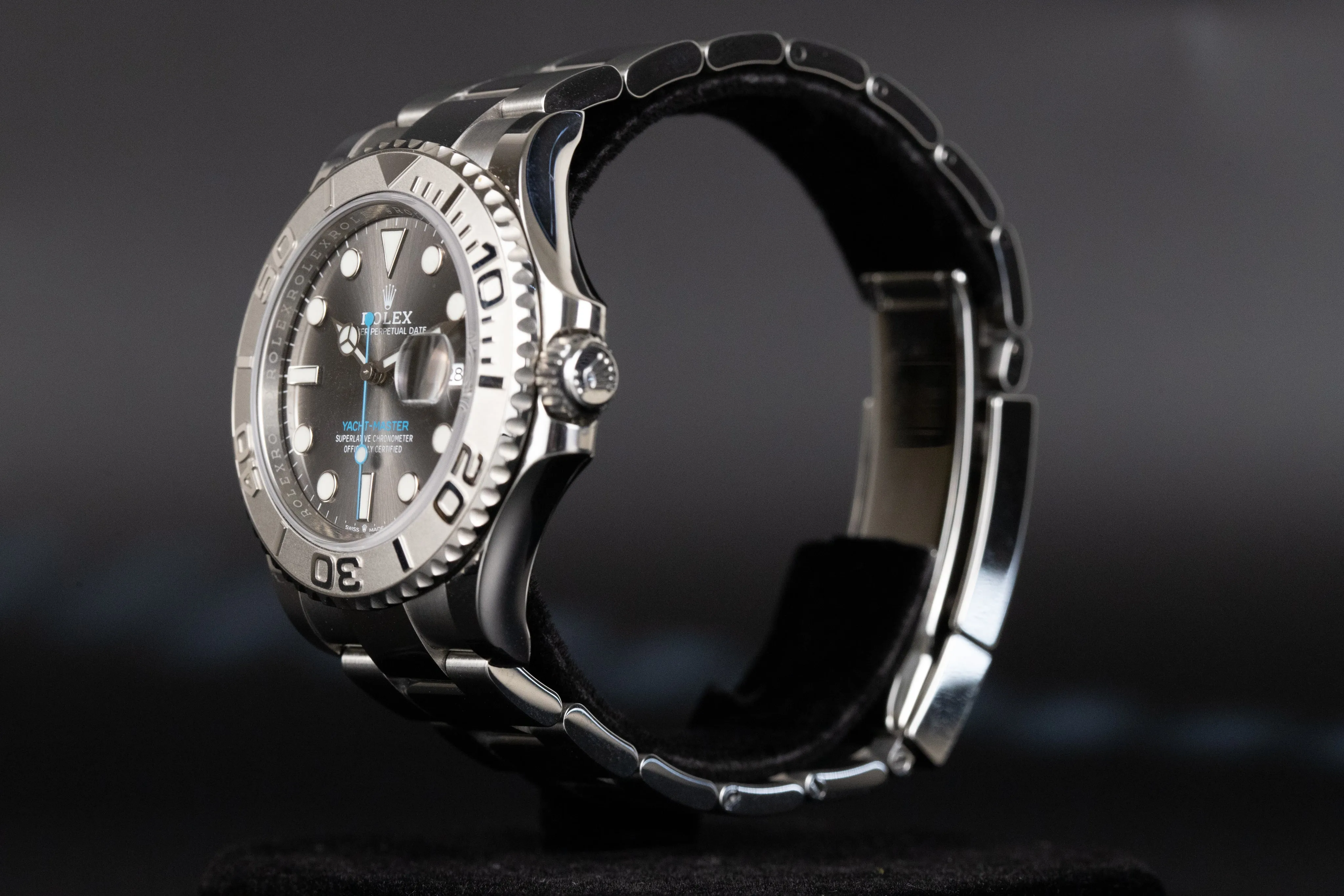 Rolex<br>126622 Yacht-Master 40 Dark Rhodium Dial