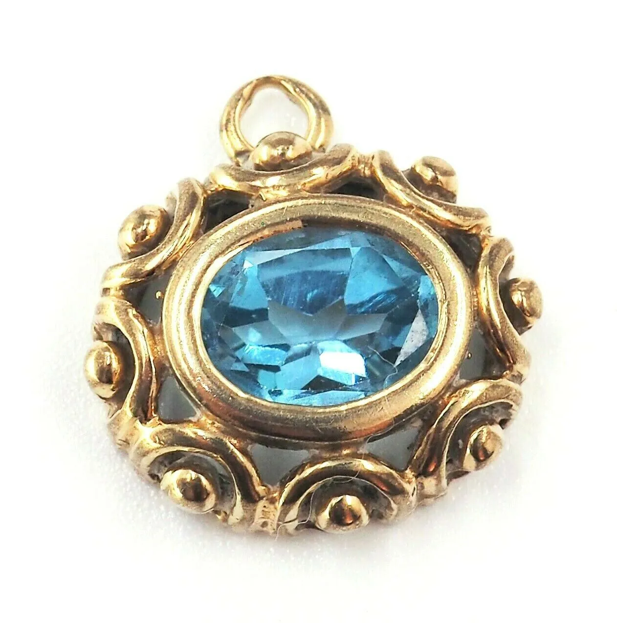 Topaz Pendant 9ct Yellow Gold Pendant