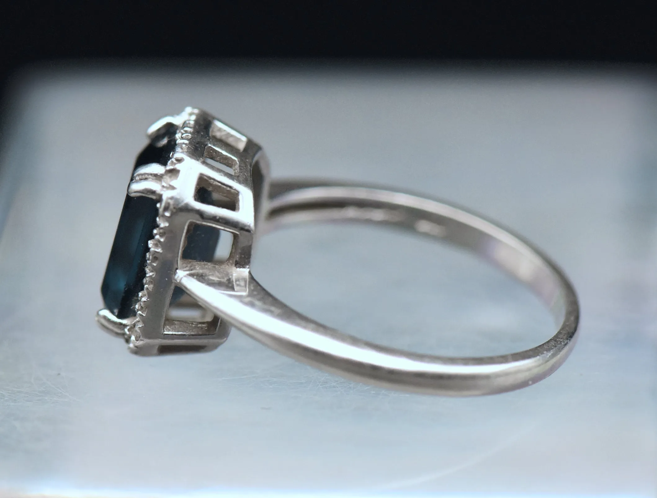 Vintage Blue Topaz and Diamonds Sterling Silver Ring - Size 8