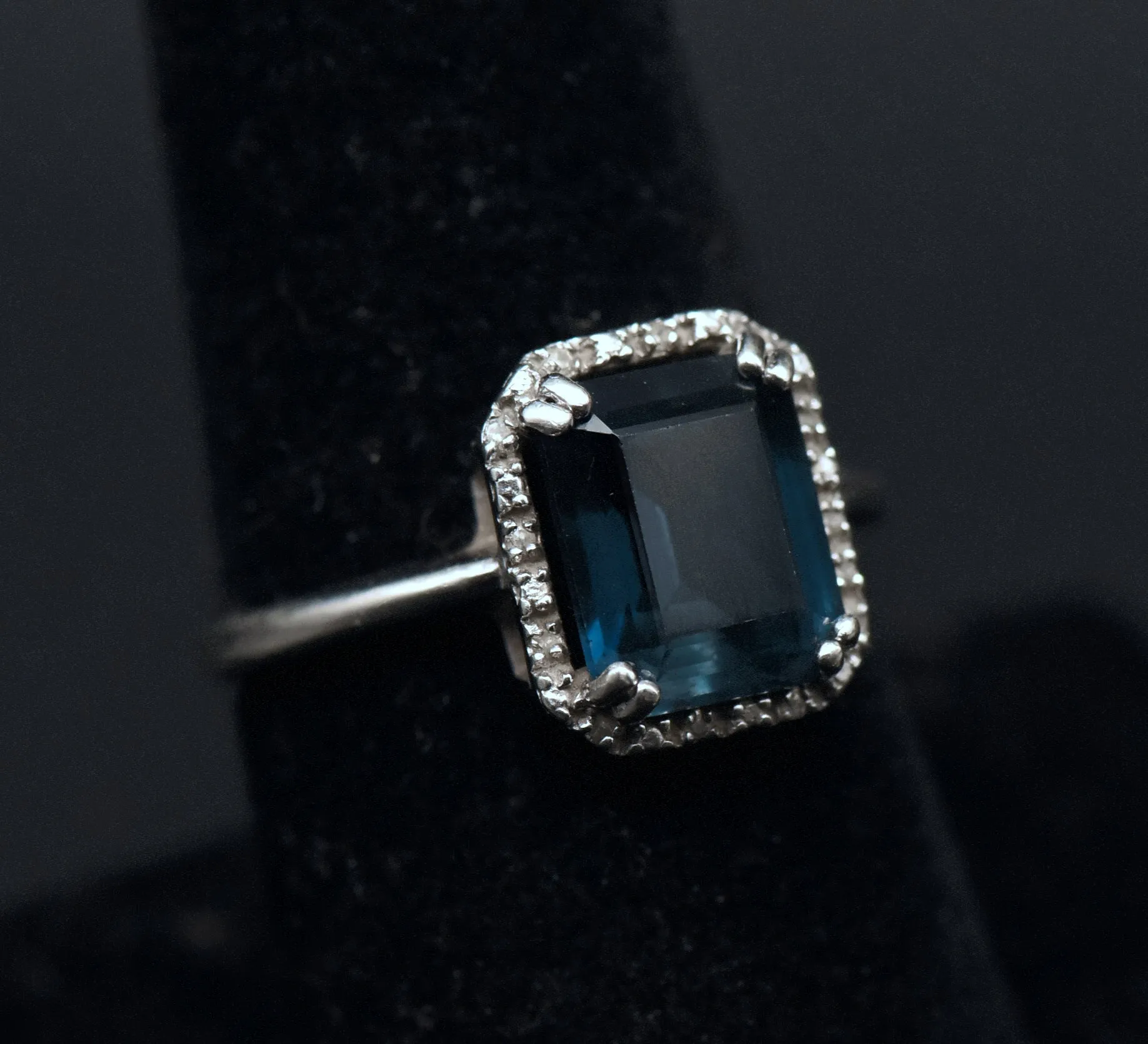 Vintage Blue Topaz and Diamonds Sterling Silver Ring - Size 8